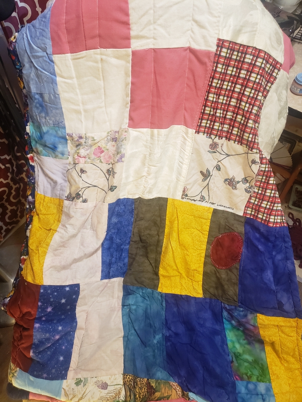Beautiful Vintage Hand Sewn Patchwork Quilt -Unicorns/Floral/Tie Dye  45"x34"
